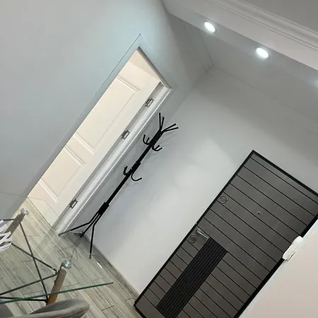 Apartment De Inchiriat *