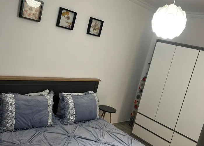 De Inchiriat Apartment *