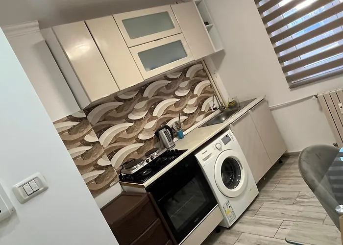 Apartment De Inchiriat *